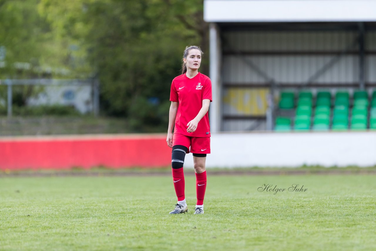 Bild 137 - wBJ VfL Pinneberg - Eimsbuettel : Ergebnis: 6:2